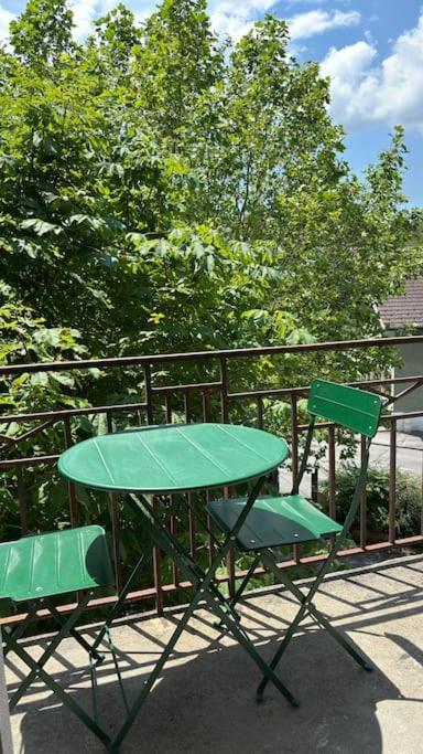 ラ・ロシュ・シュル・フォロンT2 Cocon Avec Balcon Et Parkingアパートメント エクステリア 写真